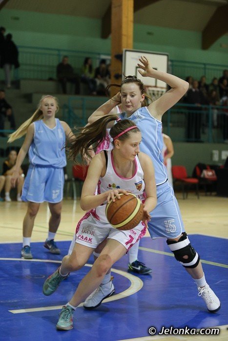 porazka-juniorek-karkonoszy-wyniki-drugiego-dnia-turnieju-pofinaowego-foto-45716