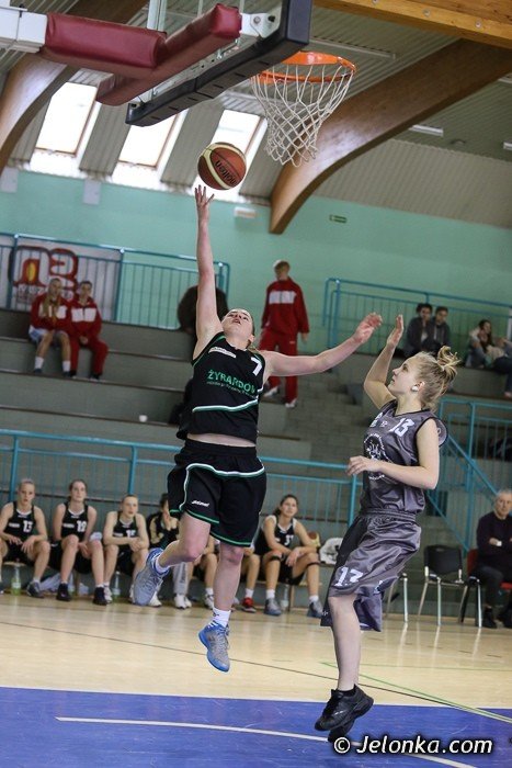 porazka-juniorek-karkonoszy-wyniki-drugiego-dnia-turnieju-pofinaowego-foto-45716