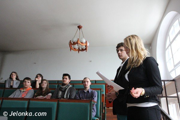 uczniowie-zeroma-debatowali-o-segregacji-smieci-foto-45724