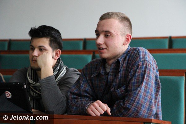 uczniowie-zeroma-debatowali-o-segregacji-smieci-foto-45724
