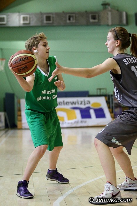 gadkie-zwyciestwo-koszykarek-foto-45745