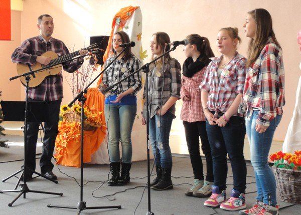 nasi-modzi-artysci-zwyciezcami-regionalnego-przegladu-piosenki-foto-45751