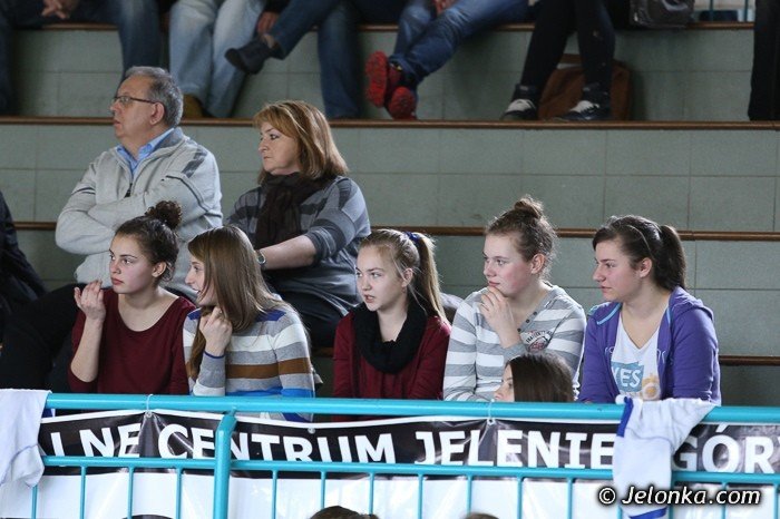trojka-zyrardow-i-basket-bydgoszcz-awansoway-do-finau-foto-45755