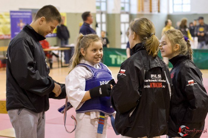 sukces-karkonoskiego-klubu-karate-shinkyokushinkai-foto-45771