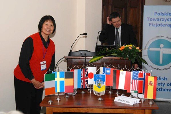 miedzynarodowy-dzien-inwalidy-w-zgorzelcu-z-odznaczeniami-wykadami-i-warsztatami-foto-45782