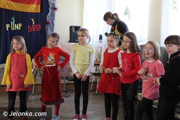 nauka-niemieckiego-poprzez-zabawe-jest-super-mowia-dzieci-z-sosnowki-foto-45824