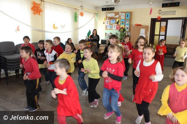 nauka-niemieckiego-poprzez-zabawe-jest-super-mowia-dzieci-z-sosnowki-foto-45824