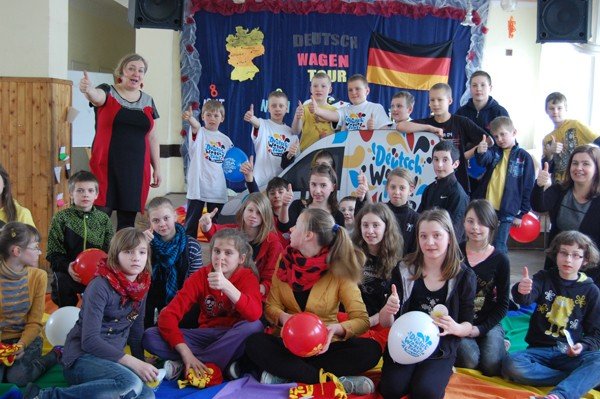 nauka-niemieckiego-poprzez-zabawe-jest-super-mowia-dzieci-z-sosnowki-foto-45824
