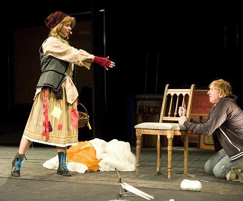 teatr-norwida-zaprasza-na-dancing-w-kwaterze-hitlera-i-wojne-bajek-foto-45830