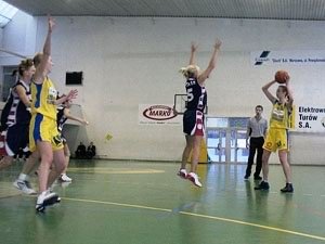 azs-kk-muks-poznan-relacja-i-foto-z-meczu-koszykowki-4584