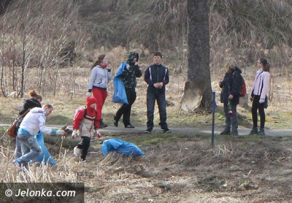 oczyscili-rzeke-bobr-ze-smieci-w-janowicach-wielkich-foto-45883