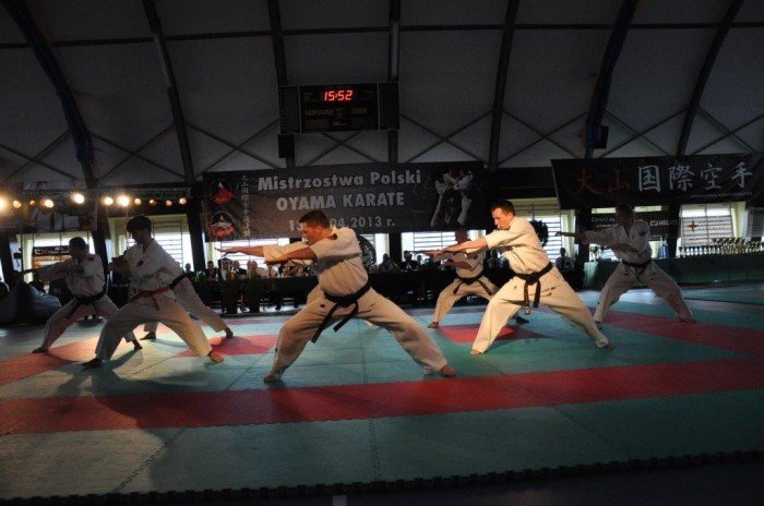 jeleniogorski-klub-oyama-z-sukcesami-foto-45936