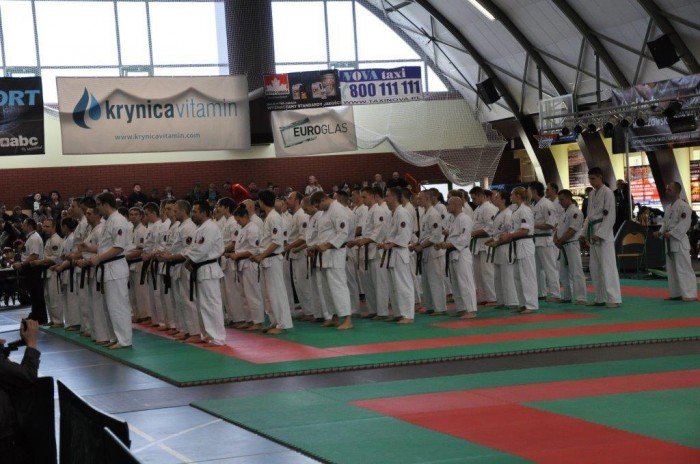 jeleniogorski-klub-oyama-z-sukcesami-foto-45936