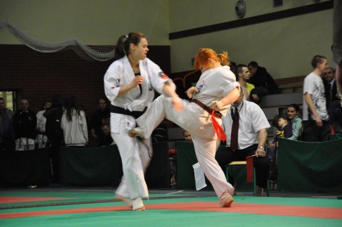 jeleniogorski-klub-oyama-z-sukcesami-foto-45936