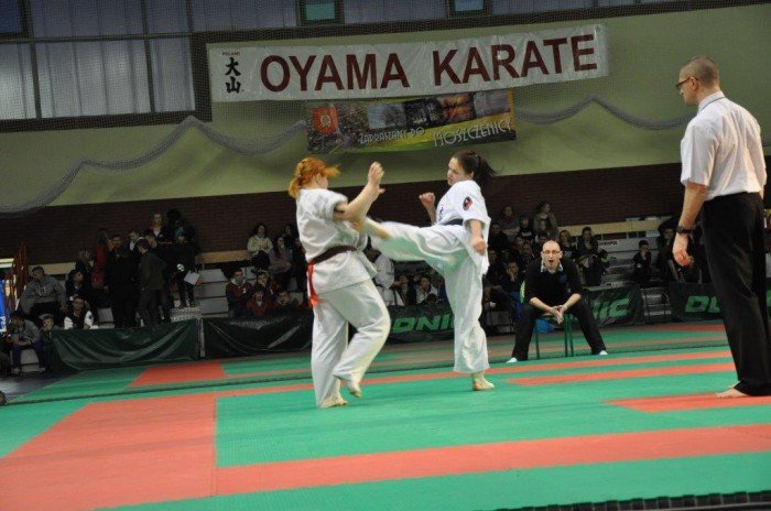 jeleniogorski-klub-oyama-z-sukcesami-foto-45936