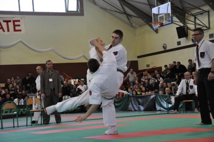 jeleniogorski-klub-oyama-z-sukcesami-foto-45936