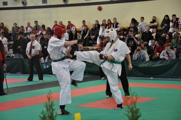 jeleniogorski-klub-oyama-z-sukcesami-foto-45936