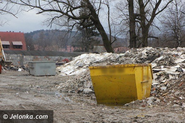 skad-tyle-smieci-i-gruzu-miedzy-karola-miarki-i-warszawska-foto-45973
