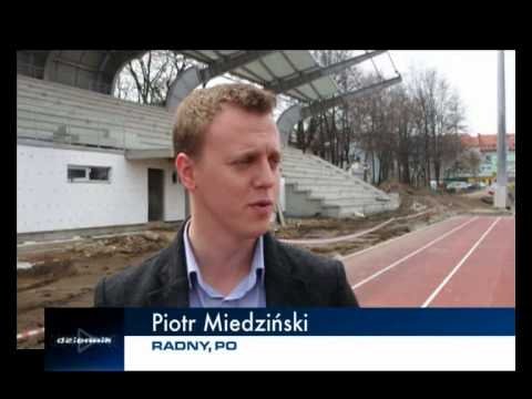 radni-wizytuja-budowe-stadionu-45980