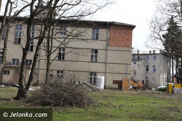 dom-seniora-w-dawnym-cieplickim-szpitalu-foto-45987