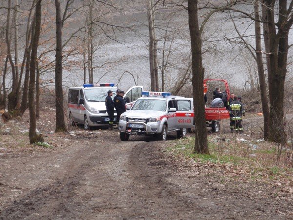 znaleziono-zwoki-jeleniogorzanina-w-jeziorze-pilchowickim-46020