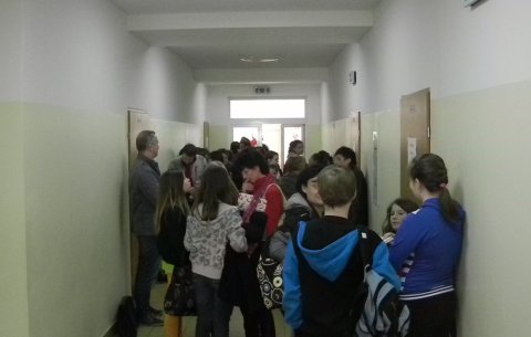 uczniowie-zdali-egzamin-z-wiedzy-o-bezpieczenstwie-foto-46026