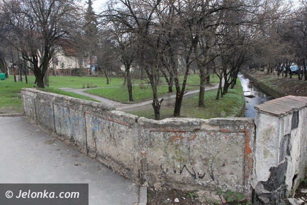 teren-przy-potoku-pijawnik-znowu-straszy-foto-46061