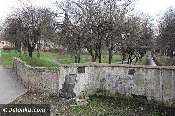 teren-przy-potoku-pijawnik-znowu-straszy-foto-46061