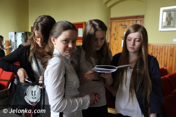 gimnazjalisci-z-zeroma-test-troche-atwy-troche-trudny-foto-46082