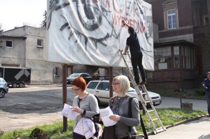 caa-prawda-o-dziwnych-oczach-jeleniej-gory-foto-46109