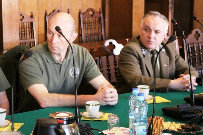 w-ratuszu-spotkanie-jak-chronic-zwierzyne-przed-ruchem-drogowym-foto-46156