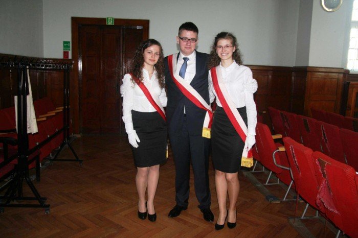 tak-abiturienci-zeroma-zegnali-sie-ze-swoja-szkoa-foto-46171