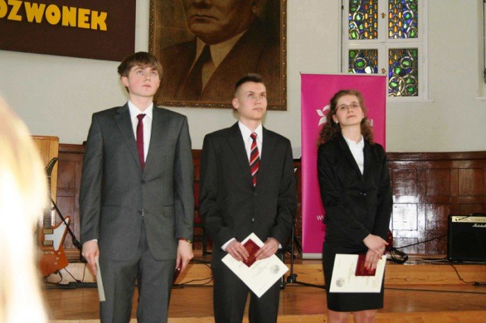 tak-abiturienci-zeroma-zegnali-sie-ze-swoja-szkoa-foto-46171