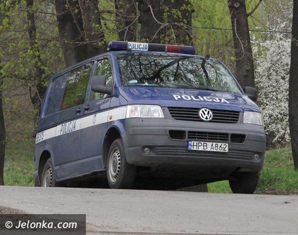 grillowanie-pitow-na-znak-protestu-przy-urzedzie-skarbowym-w-jeleniej-gorze-foto-46220