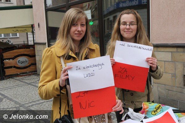happening-na-deptaku-za-co-jeleniogorzanie-kochaja-polske-foto-46261