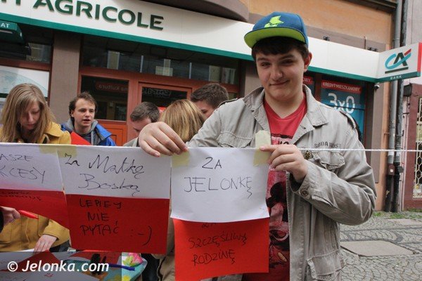 happening-na-deptaku-za-co-jeleniogorzanie-kochaja-polske-foto-46261
