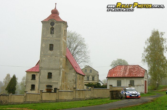 jeleniogorzanie-z-tarcza-w-galaxy-grs-rally-luzicke-hory-foto-46271