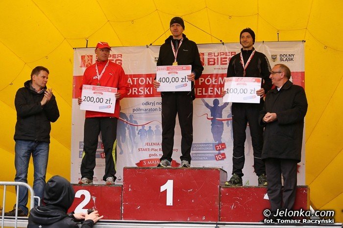 kenijczycy-wygrywaja-i-pomaraton-jeleniogorski-foto-46273