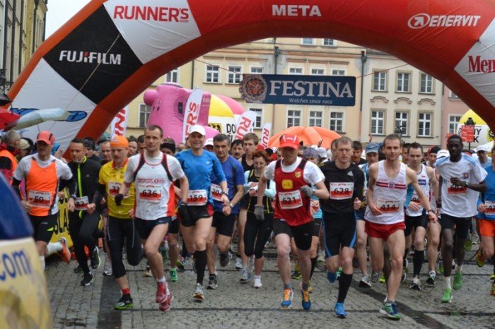 kenijczycy-wygrywaja-i-pomaraton-jeleniogorski-foto-46273