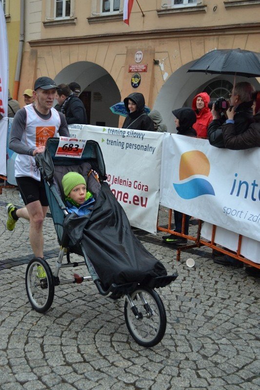kenijczycy-wygrywaja-i-pomaraton-jeleniogorski-foto-46273