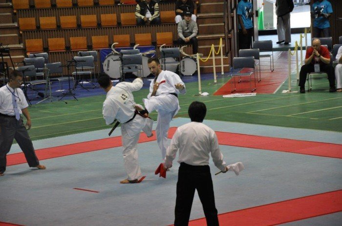 rafa-majda-wzia-udzia-w-swiatowym-turnieju-karate-w-japonii-foto-46285