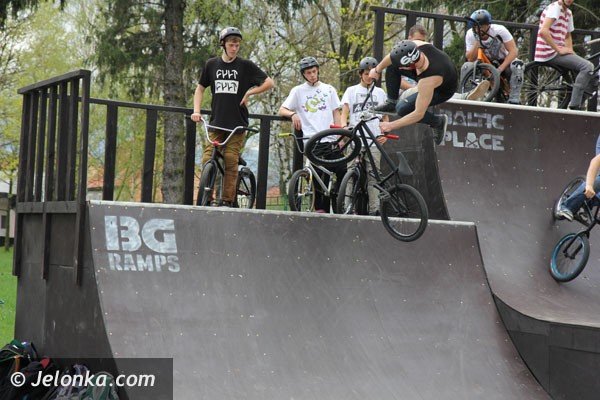 jest-skatepark-w-cieplicach-swietna-sprawa-wreszcie-sie-doczekalismy-mowi-modziez-foto-46286