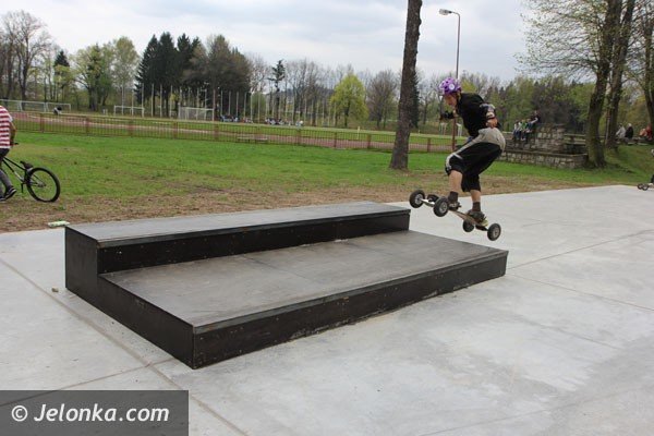 jest-skatepark-w-cieplicach-swietna-sprawa-wreszcie-sie-doczekalismy-mowi-modziez-foto-46286