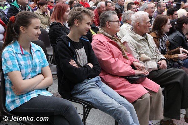 po-kabaretonie-w-cieplicach-ale-byo-wesoo-foto-46287