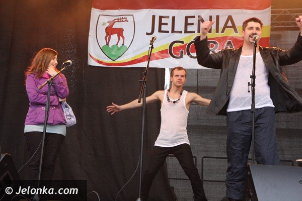 po-kabaretonie-w-cieplicach-ale-byo-wesoo-foto-46287