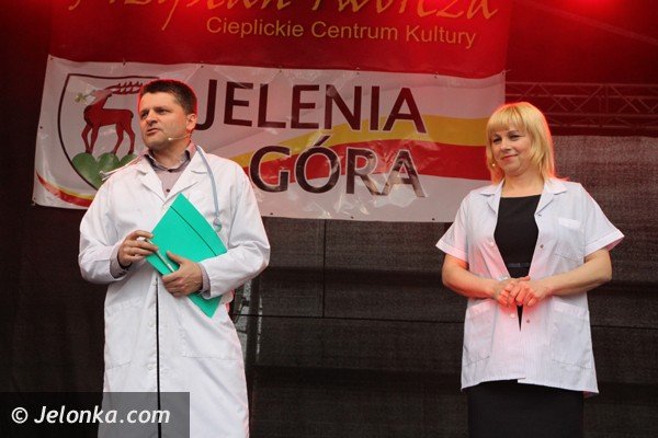 po-kabaretonie-w-cieplicach-ale-byo-wesoo-foto-46287
