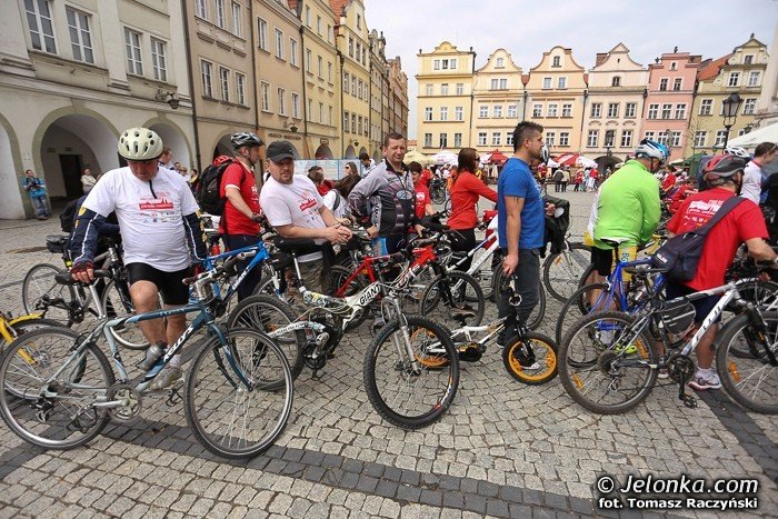 biaoczerwona-parada-na-rowerach-w-swietnych-humorach-foto-46292