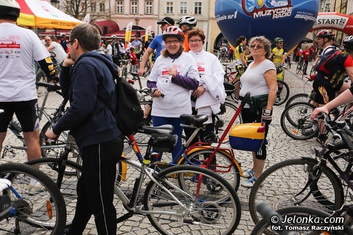biaoczerwona-parada-na-rowerach-w-swietnych-humorach-foto-46292