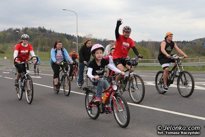 biaoczerwona-parada-na-rowerach-w-swietnych-humorach-foto-46292