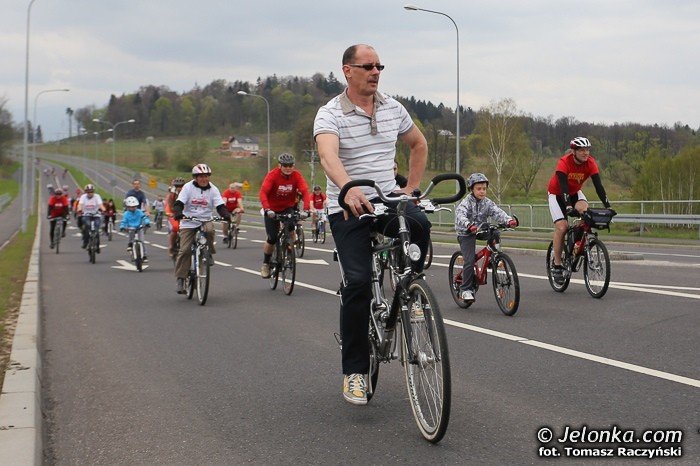 biaoczerwona-parada-na-rowerach-w-swietnych-humorach-foto-46292